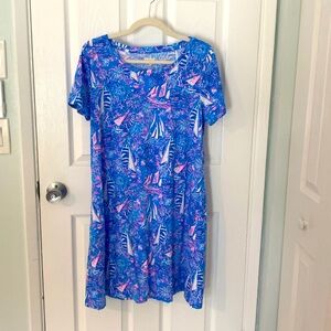 Lilly Pulitzer T-shirt dress. Size.L
